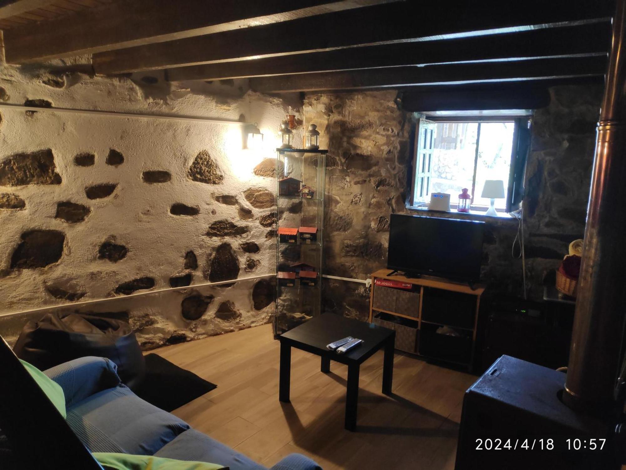 Casa Em Xisto Na Serra Da Lousa, Gondramaz Extérieur photo